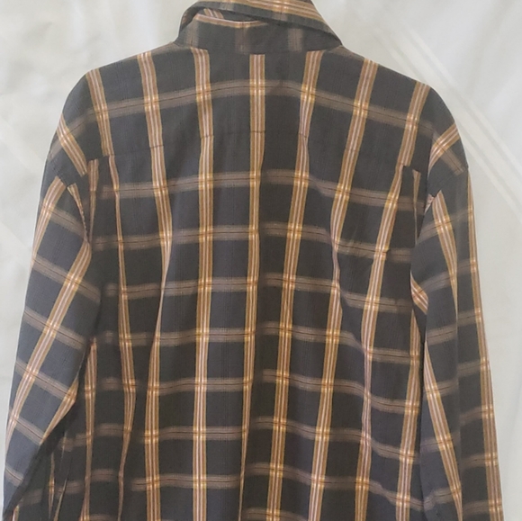 Men's Sean John Button Up - Picture 3 of 3